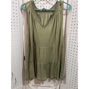 Wonderly Olive Green Tiered Smocked V Neck Sleeveless Tank Top Women's L